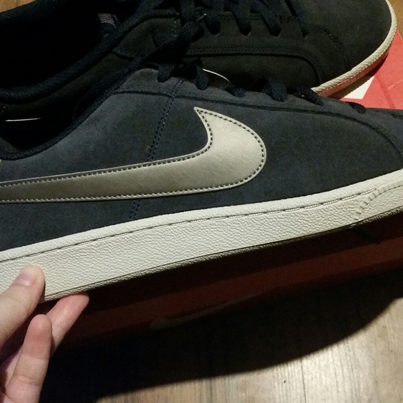 concierto cantidad de ventas Artesano Nike Shoes | Nike Court Royale Navy Blue Sneakers Mens Size 2 | Poshmark concierto cantidad de ventas Artesano Nike Shoes | Nike Court Royale Navy Blue Sneakers Mens Size 2 | Poshmark